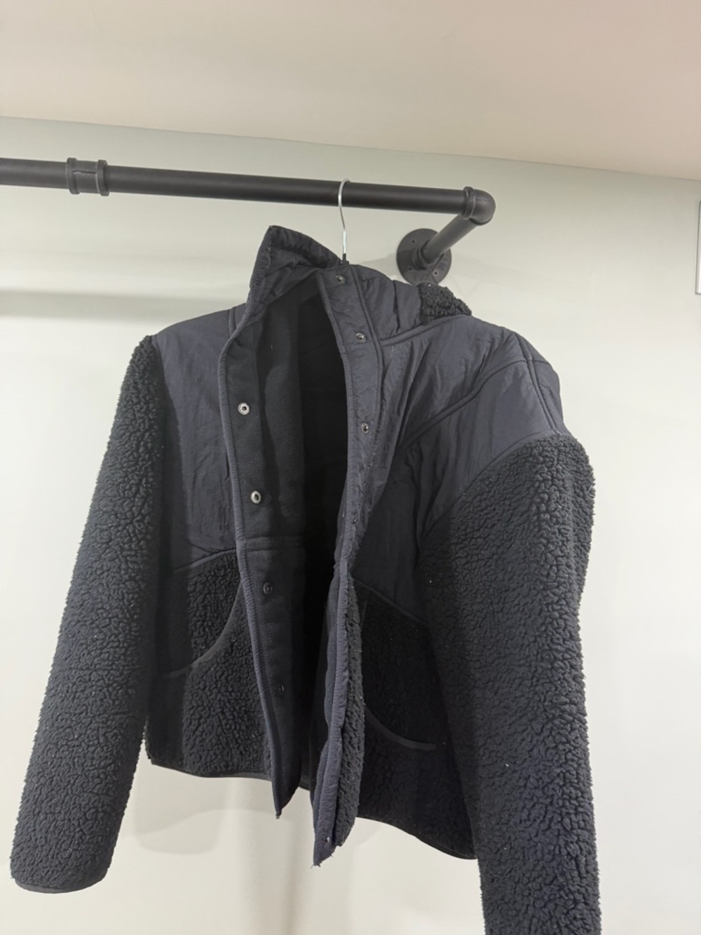 Cozy Black Sherpa Jacket Natural Reflections